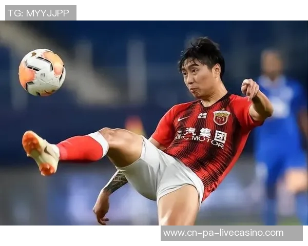 足球傅欢:从青涩少年到职业球员的成长之路与奋斗故事 足球傅欢:从青涩少年到职业球员的成长之路与奋斗故事